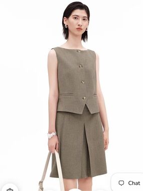 Selfwho CLASSIC BOAT NECK SLEEVELESS VEST and